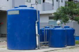 نص فقرتك (7) تنظيف خزانات مكة